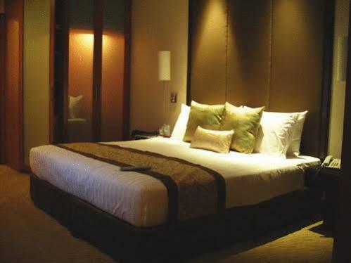 Minh Quan Hotell Bao Loc Exteriör bild